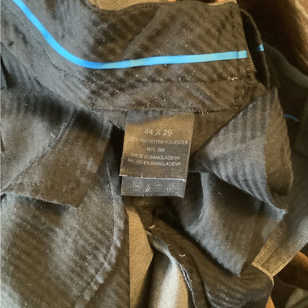Haggar Men’s dress pant - Picture 4 of 5